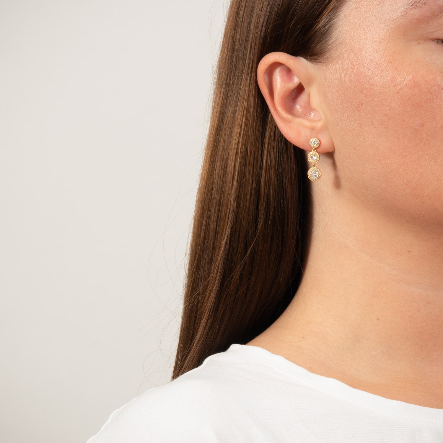 DETAIL213589